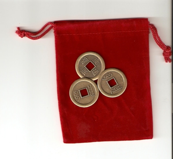 3 Chinese coins I-ching