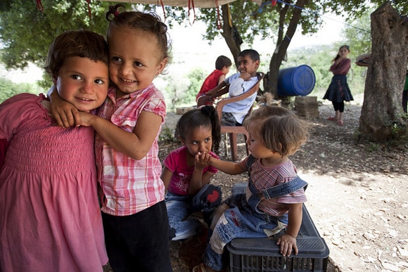 syrian refugee children world bank photo collection